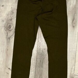 Lululemon Army Green leggings sz 8, 25”